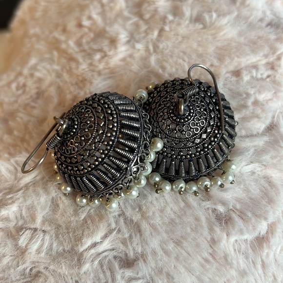 Jhumkis - Picture 3 of 3